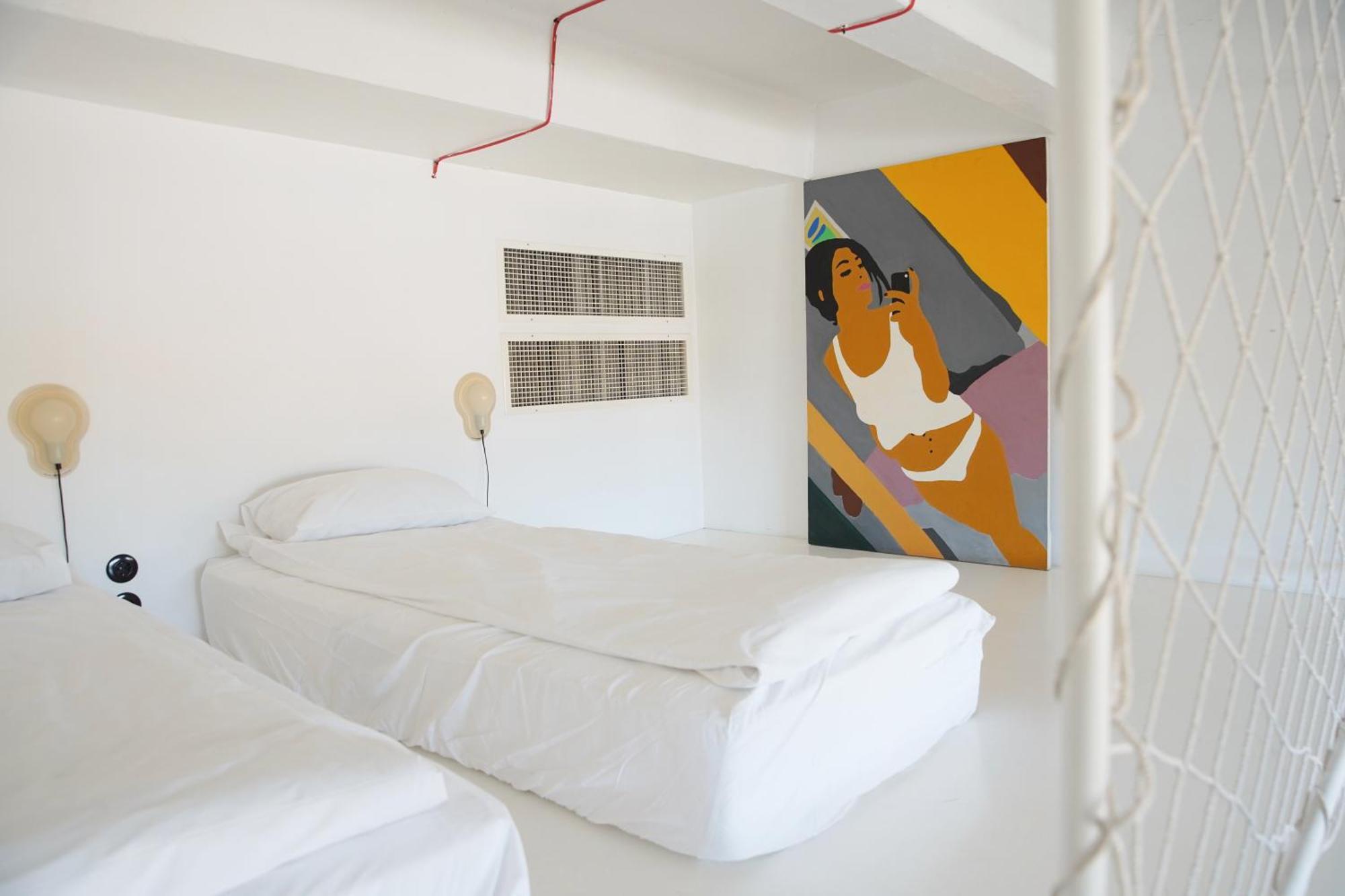Otel Fabrika Hostel & Suites 2*
