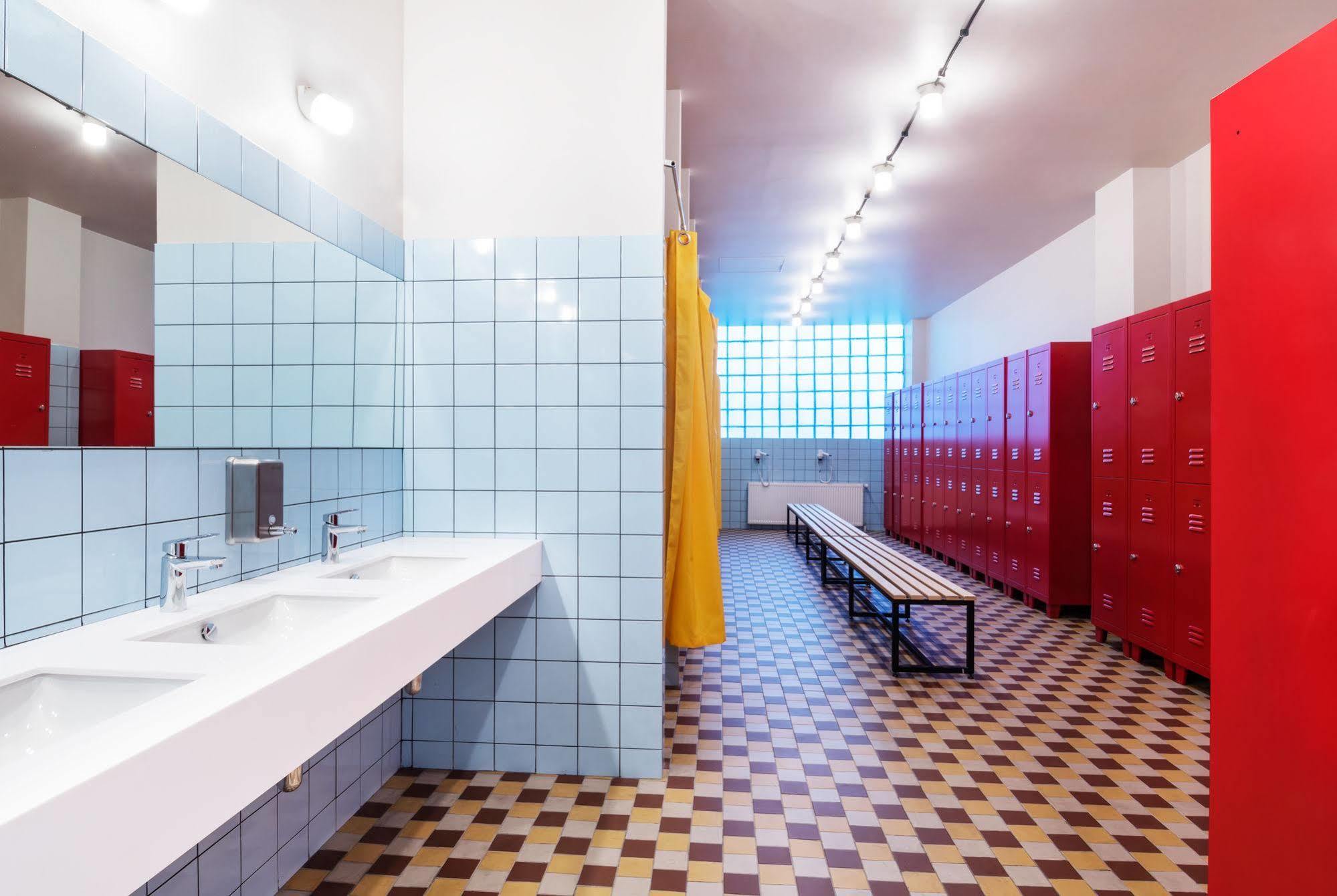 Fabrika Hostel & Suites 2* Tiflis
