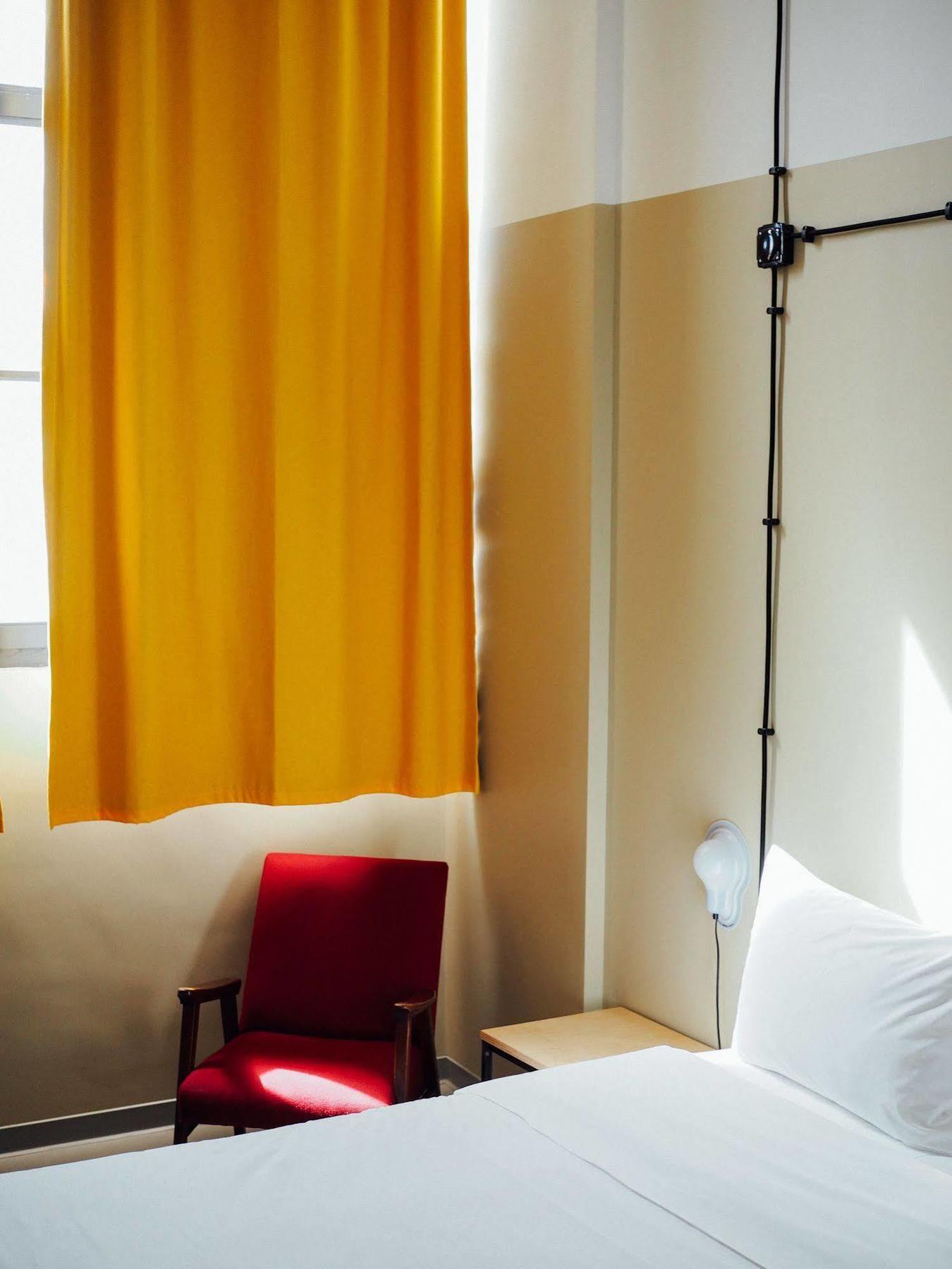 Hotel Fabrika Hostel & Suites