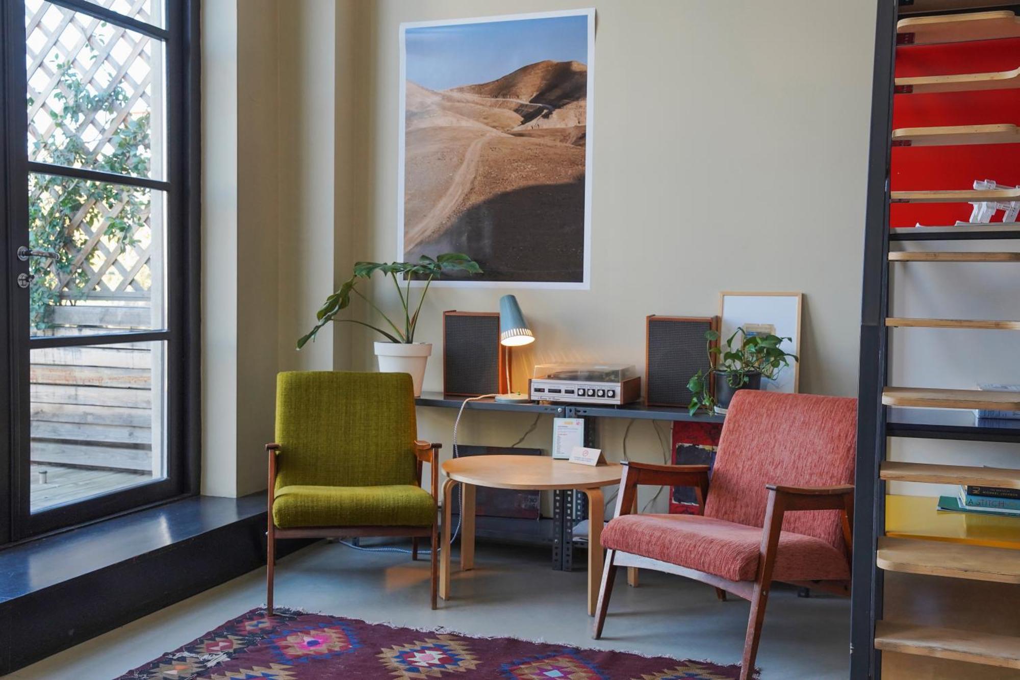 Fabrika Hostel & Suites Hotel Tbilisi