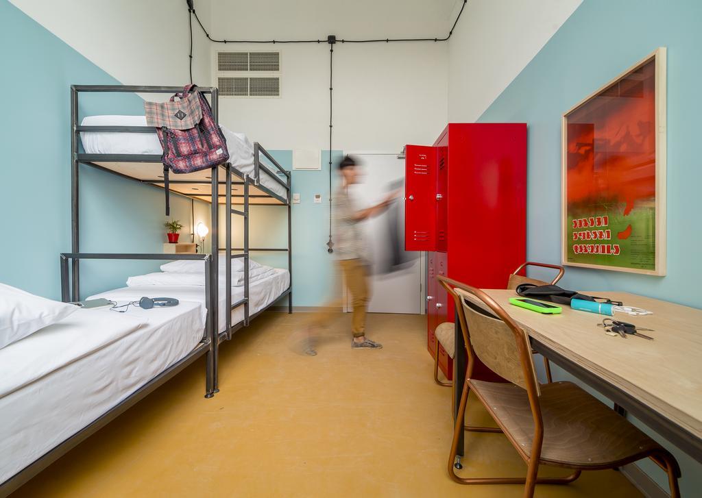 Fabrika Hostel & Suites Hotel